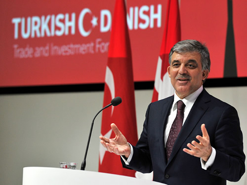 “Danimarka ile Mükemmel Düzeydeki Siyasi İlişkilerimizi Ekonomik Alanda da Geliştirmeliyiz”